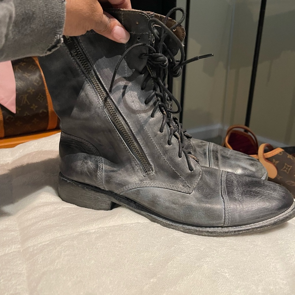 Bed Stu Gray Ankle Boots with Lace-Up Design and Sturdy Sole